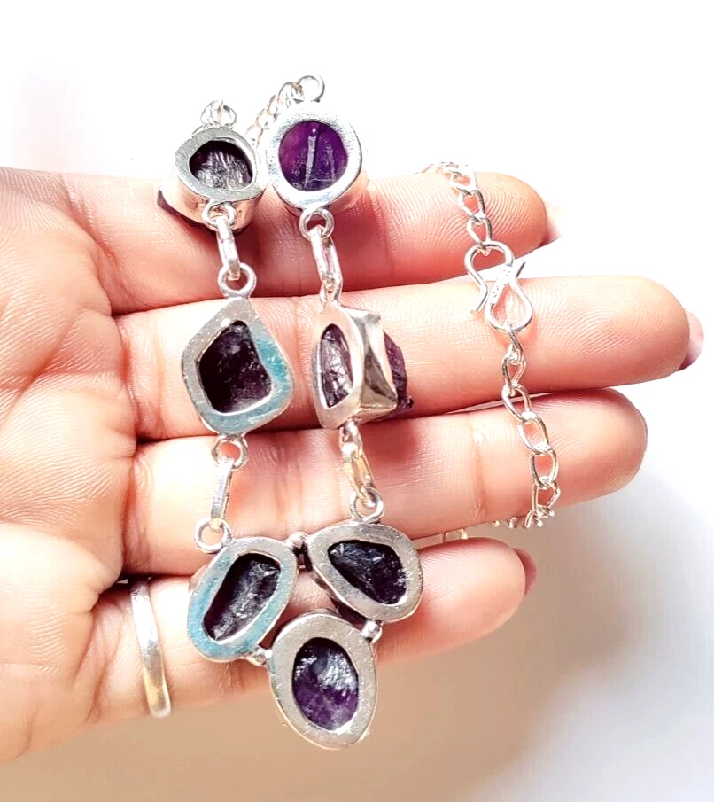 Collar de joyería hecha a mano de plata de ley 925 con piedras preciosas crudas de amatista natural de 18" Foto 3 de 4