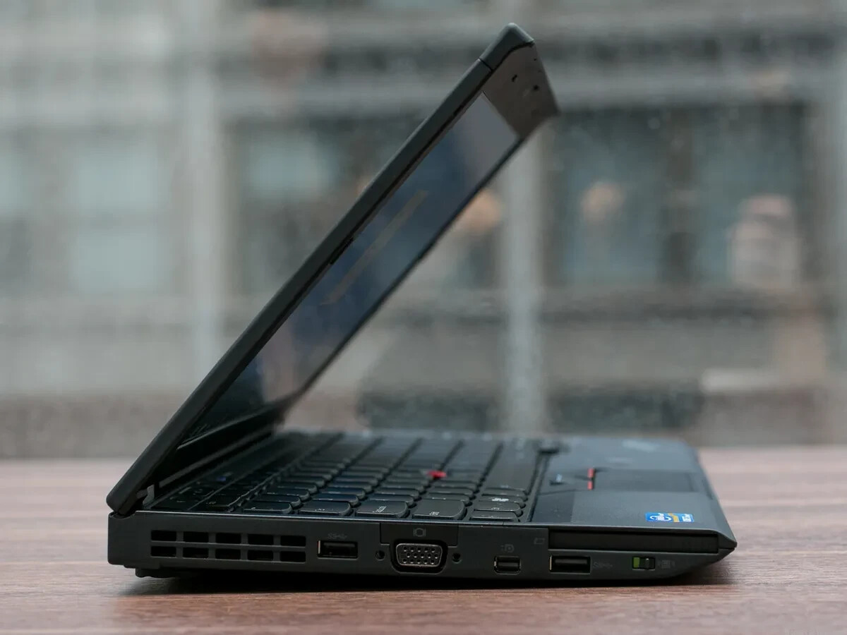 Lenovo ThinkPad X230 i7-3520M@2.9GHZ 16GB/4TB SSD,Wn10Pro,Off24Pro