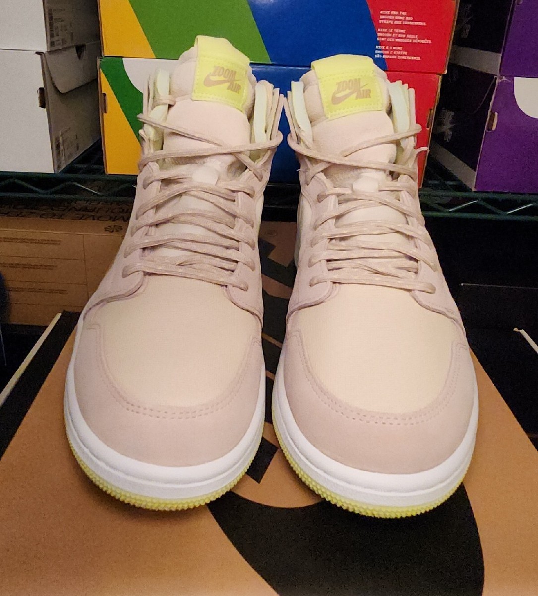 NIKE AIR JORDAN 1 ZOOM AIR CMFT COMFORT FOSSIL STONE-WHITE SZ 10.5 New Nike Jordan 1 High Zoom Air CMFT Fossil Stone shoes  main image 2