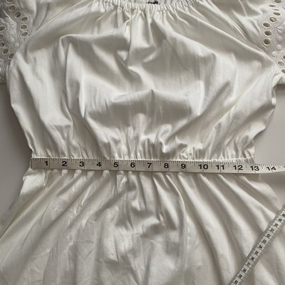 Kate Spade Fresh White Scallop Border 