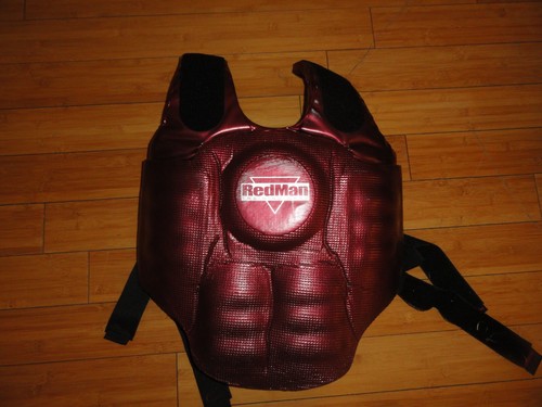 REDMAN WDS INSTRUCTOR TRAINING SUIT COMBATIVES CHEST & SHOULDERS PROTECT S / M