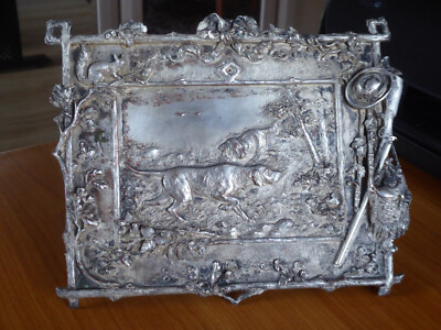 Jagdhunde beim Stöbern  -  Metallbild - Relief - Kupfer versilbert