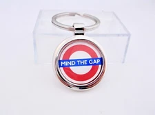 MIND THE GAP UNDERGROUND BR BRITISH RAIL RAILWAYS KEY FOB KEYRING CHAIN GIFT