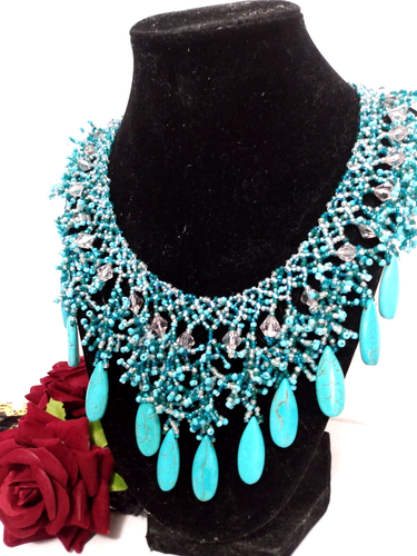 136 - Dainty Glass Seed Beads Bib Choker Elegant Handmade 10" Turquoise Necklace - Picture 2 of 6