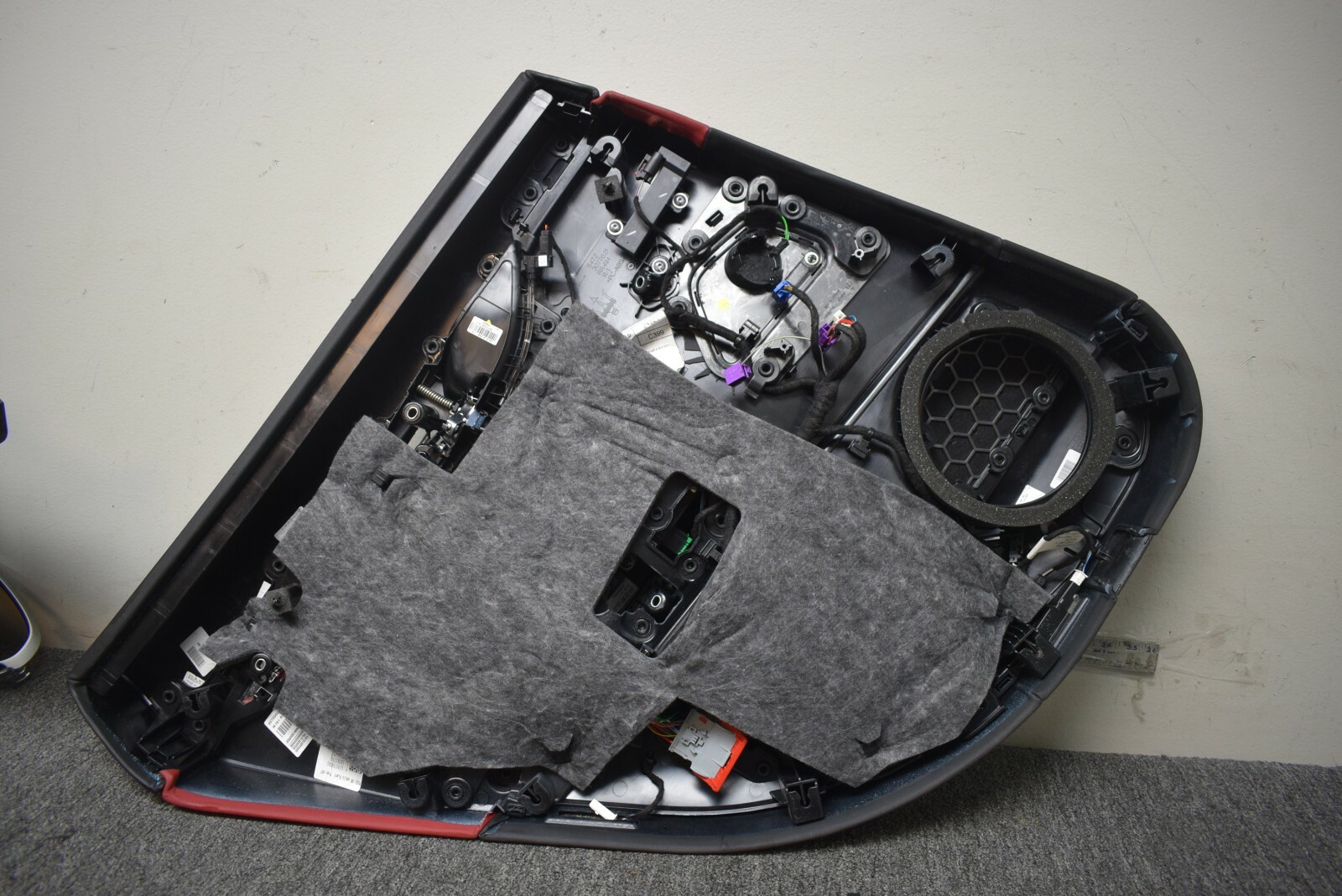 MASERATI LEVANTE INTERIOR DOOR FACTORY OEM