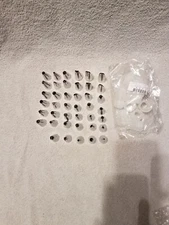 34 Cake Frosting Tips Decorating Tips Variety Sizes Designs & 10 holders