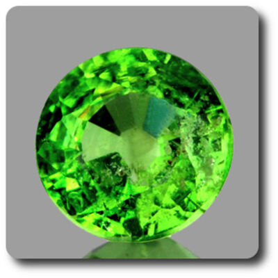 Steine Und Minéraux. 0.47 Cts Granat Demantoid.VVS Ural Berge, Russland. A