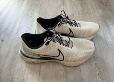 Nike React Infinity Run Flyknit 3 46 Kaum Getragen
