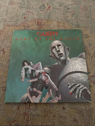Vintage 1977 Queen - News Of The World Vinyl LP Record Album Elektra