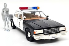 Greenlight 1/18 Terminator 2 Chevrolet Caprice 1987 Police + T1000 Figure