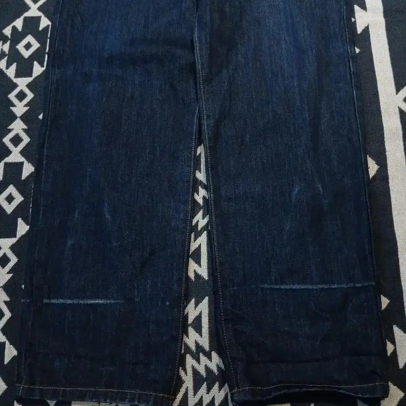 Carhartt WIP Dark Wash Logo Patch Jeans - Men 31 thumbnail 12