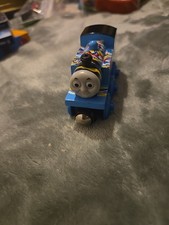 Thomas  Friends Wooden Railway Train Tank - Happy Birthday Engine -