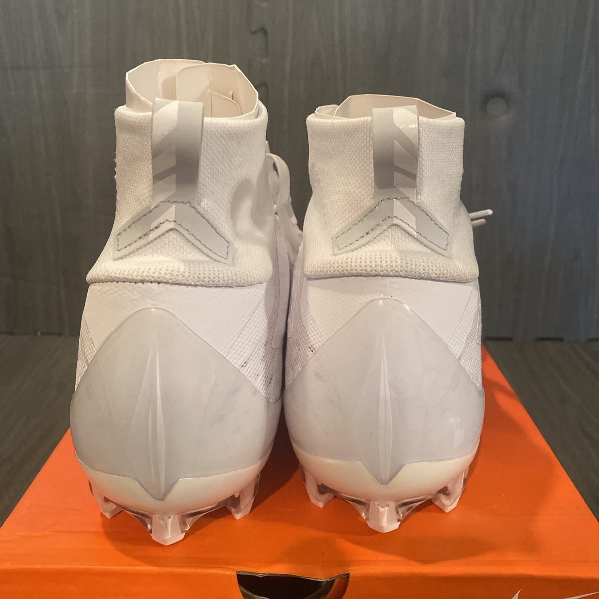 New Nike Vapor Untouchable Pro 3 White Black Football Cleats Mens 16‎ 917165-120 Nike Vapor Untouchable Pro 3 White Football Cleats Sz 16 NEW  main image 3