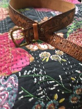 Vintage Womens Tooled TAMMY- Horses  Cow Herding Leather Belt - Brass Buckle 39