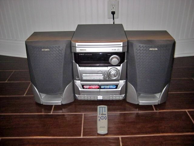 Aiwa CX-NA115 Digital Audio System Super T-Bass CD Stereo w/Remote