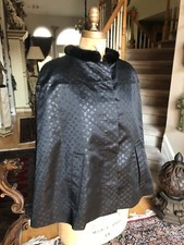 Louis Vuitton Black Silk Monogram Cape, Mink Collar Coat Jacket, Size 36, Us 4