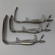 Black & Black Surgical Tebbetts Fiber-Optic Retractor Set