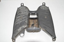 PEUGEOT KISBEE RS 50 VERKLEIDUNG TRITTBRETT BATTERIEKASTEN FUßRAUM FUßABLAGE