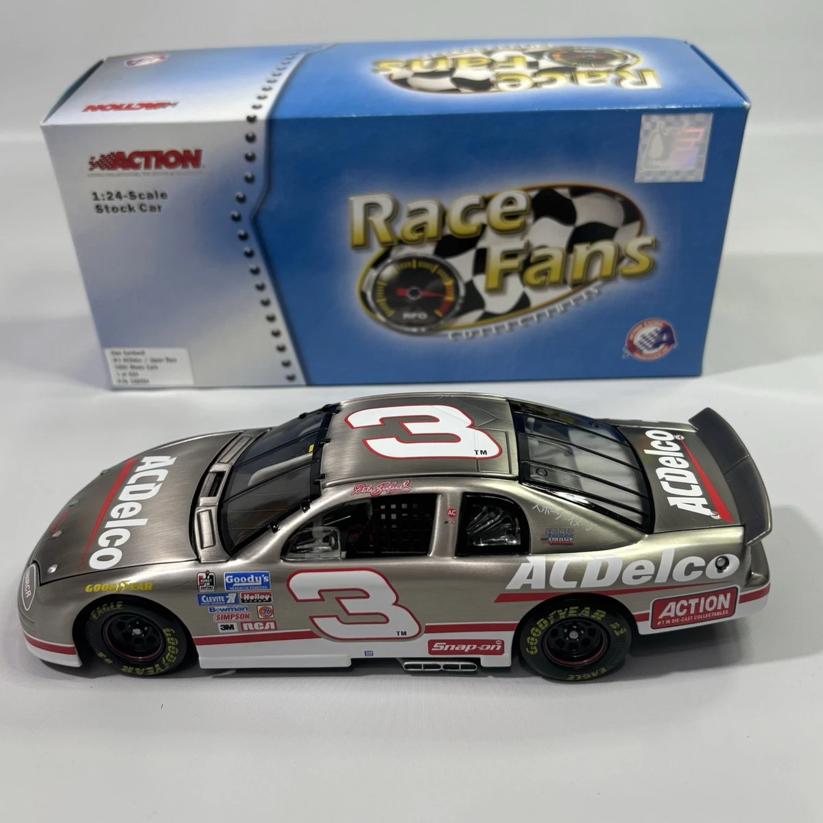 Dale Earnhardt Diecast Racing Cars 1:24 1996 Vehicle Year for sale
