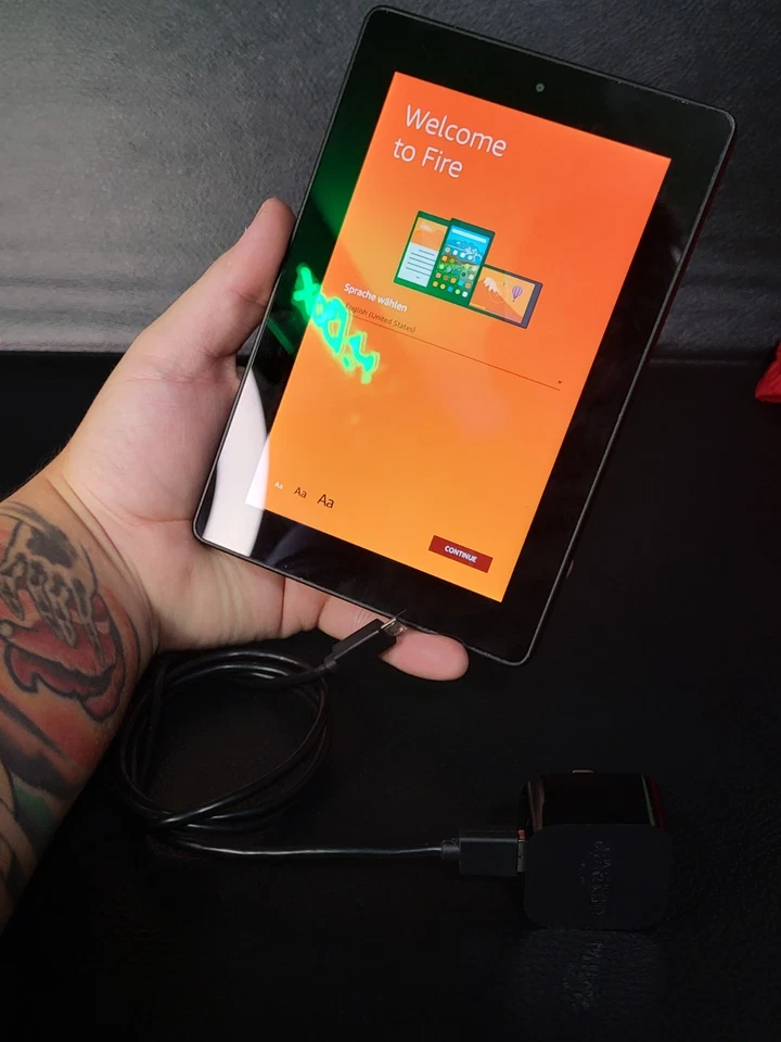 Tablet Fire Amazon Kindle HD 4ª Generación SQ46CW 7" 8GB Juegos Aplicaciones de Lectura Películas  Foto 2 de 4