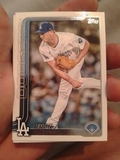 Topps 2025 Update Series Evan Phillips US18 Los Angeles Dodgers Baseball Card