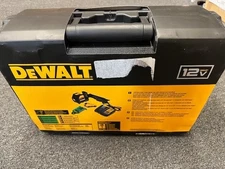 DEWALT DW088LG 12V Max  Self Leveling Green Cross-Line Laser  165ft -  BRAND NEW