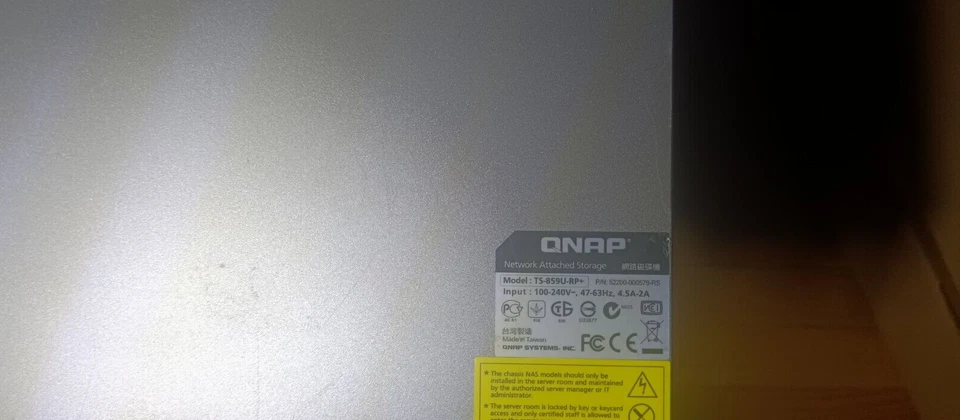 QNAP TS-859U-RP+ NAS - Image 2 of 2