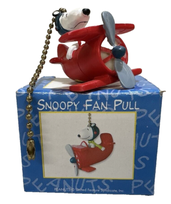 Vintage Peanuts Snoopy Fan Light Lamp Ceiling Pull Bi-Plane