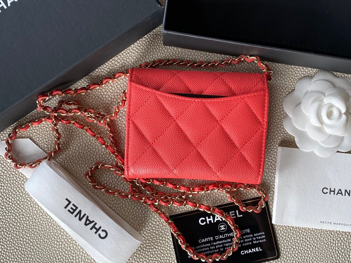 NIB 100%AUTH Chanel 21P Red Card Holder On Chain Grained Leather