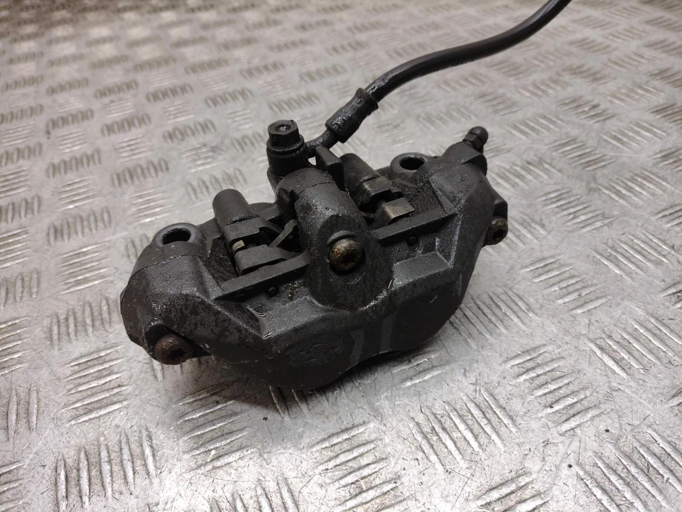 Kit de pinzas de freno delanteras Honda CBR 600 RR-8 2008 Foto 3 de 4