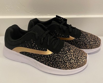 womens wide width athletic shoes