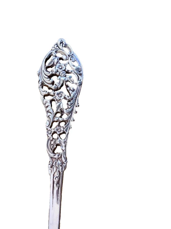 Heavy Sterling Silver Elegant Slotted Serving Spoon Excellent Condition - Image 4 of 4