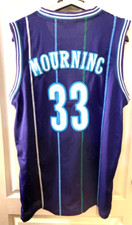 Rare MITCHELL & NESS #33 Alonzo Mourning Charlotte Hornets 1992-93 Classics NBA