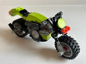 31018 LEGO&reg; CREATOR Highway Cruiser (100% complete w/ Instructions)
