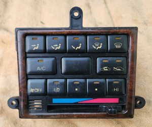 96 97 98 Toyota Land Cruiser Lexus LX450 Climate Control Heater AC FOR PARTS