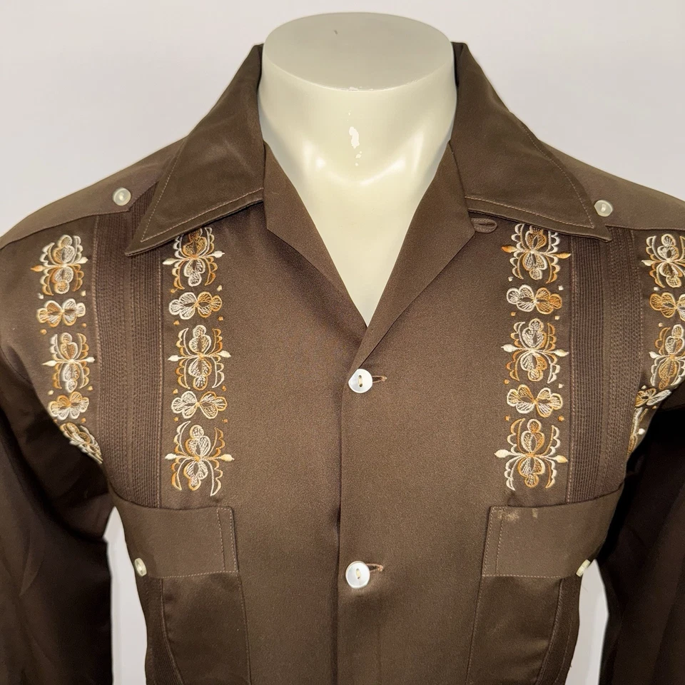 Vtg 60s 70s Guayabera Shirt Loop Collar Polyester Wedding Disco Medium Mens 40 - Image 4 of 4