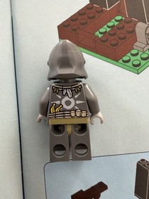 LEGO Legends of CHIMA: Gorzan's Gorilla Striker (70008) 100% Complete with Box