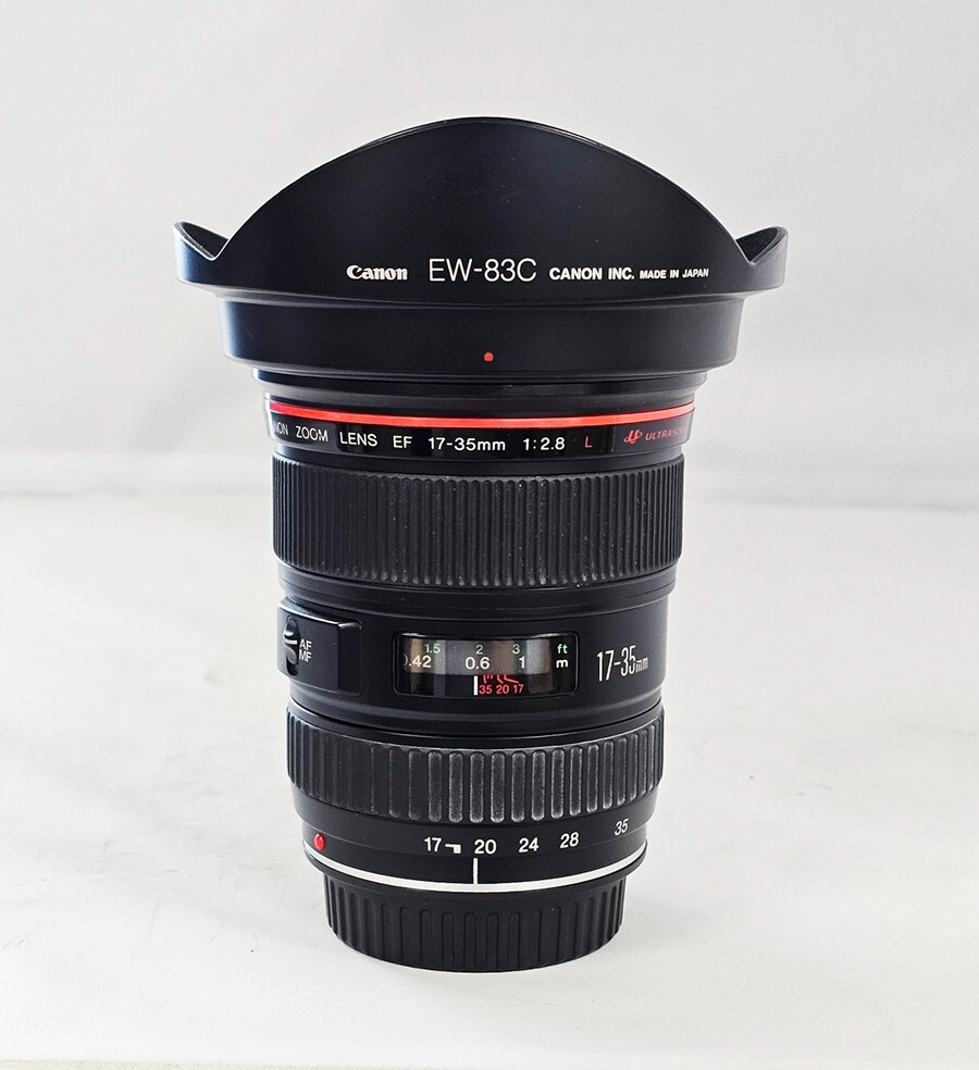 Canon EF 17-35mm f/2.8 L USM Wide Angle AF Zoom Lens-(s/n Canon EF 17-35mm f/2.8 L USM Wide Angle AF Zoom Lens-(s/n