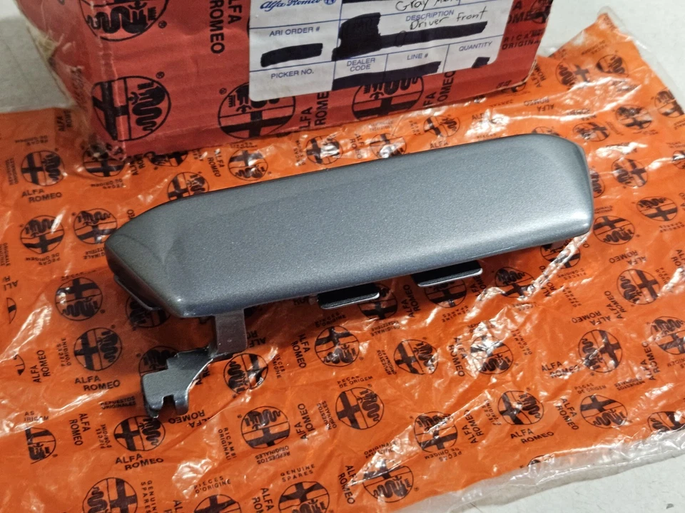 Alfa Romeo 164 164L 1991-1995 conductor delantero LF manija de puerta palanca gris metálico Foto 2 de 4