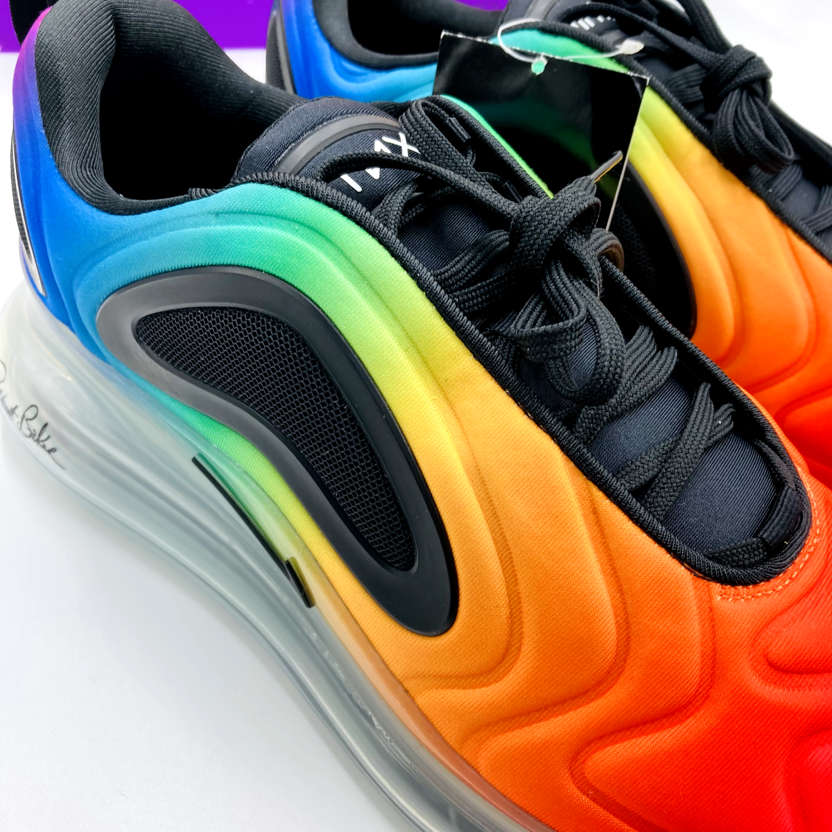 ★SS19 ☆レインボー Nike Air Max 720 BE TRUE Nike Air Max 720 Be True Rainbow Multicolor CJ5472-900 Men's