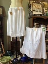 SET OF 2 VINTAGE OPALAIRE  UNBRANDED XX 2XL WHITE HALF SLIPS