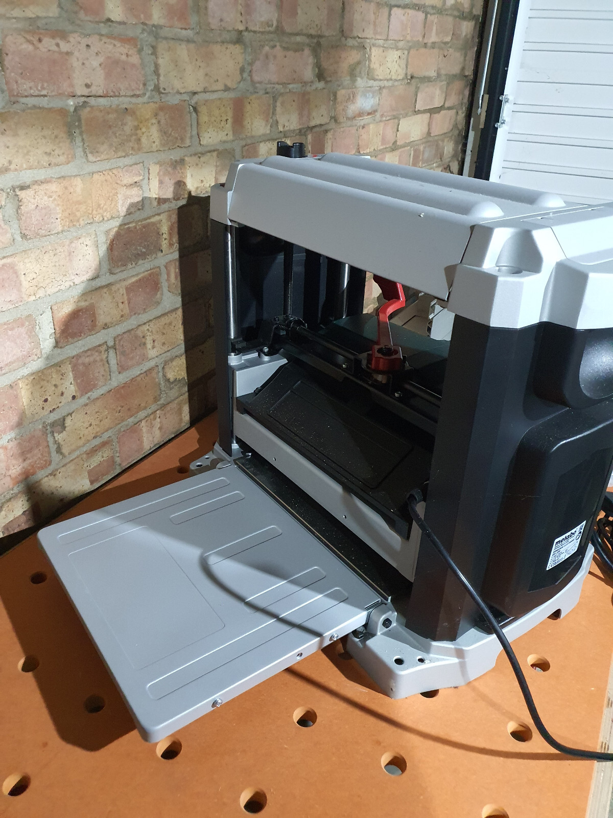 Metabo 240V Bench Planer and Thicknesser 1800W (DH330) 4003665424477