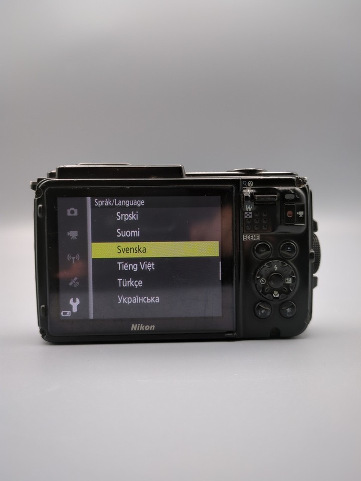 Used Nikon Coolpix AW130 16Mp Blue Digital Camera Waterproof 30m, GPS