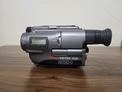 Nikon VN-720 Hi8 Action-8 LCD 8mm Video Camcorder Record 8x Zoom