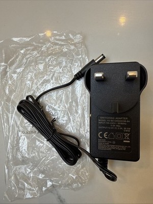 12V 2,5 A Netz AC-DC Schaltadapter Netzteil für 12V 2,5 Amp