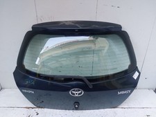 Porte arrière et accessoires Toyota YARIS II