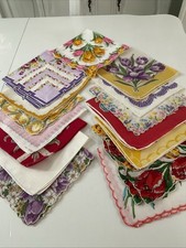 Vintage Ladies Hankies Lot Of 15 ALL ABOUT TULIPS BEAUTIFUL GOOD CONDITION