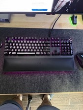 Razer Huntsman Elite Gaming Keyboard With Wrist Rest