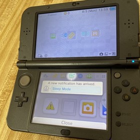 New Nintendo 3DS XL Metallic Black USA With Charger And Stylus