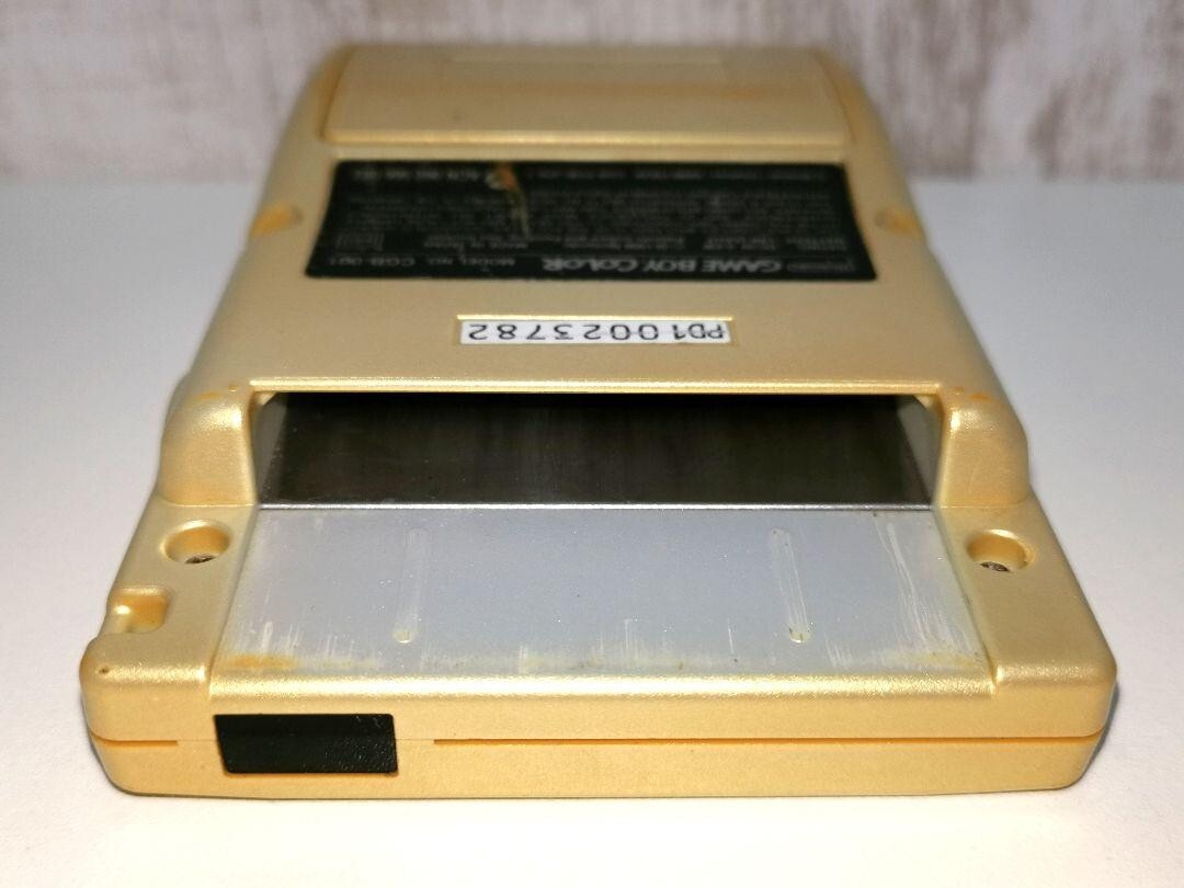 Nintendo Game Boy Color Pokémon Center Exclusive Gold Nintendo Game Boy Color Pokémon Center Exclusive Gold